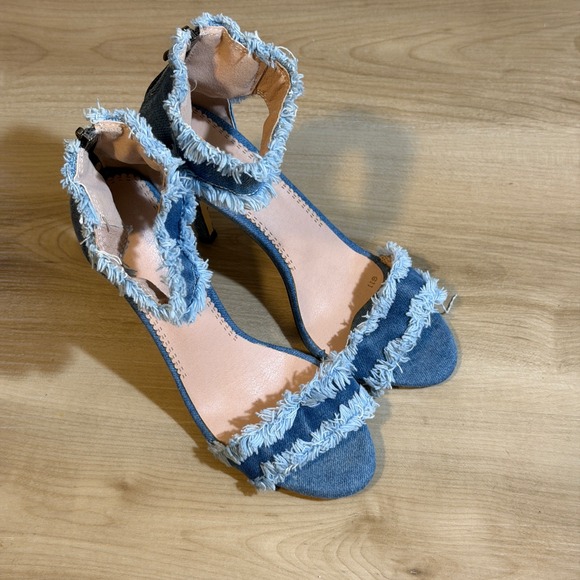 Blue Frayed Denim 6.5 Euro 37 Stiletto Sandals Ankle Strap Back Zip Heels - Picture 1 of 10